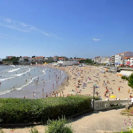 Appartement Vaux-Sur-Mer, 2 Pieces, 4 Personnes - Fr-1-305A-48